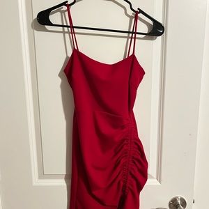 Red Windsor short dress size small